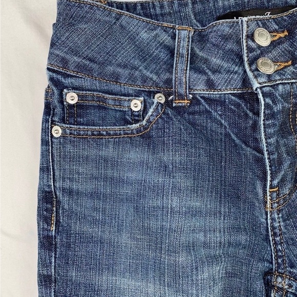 Jeans - Picture 6 of 11